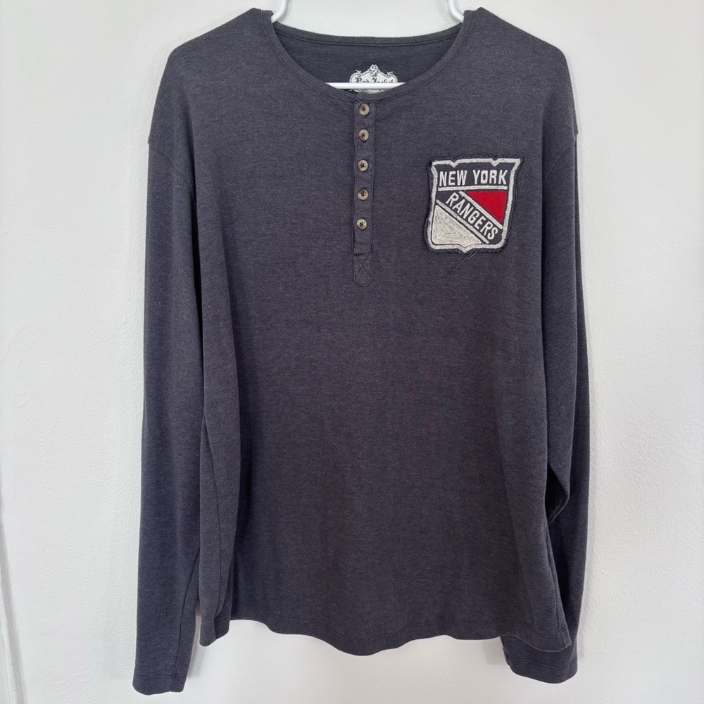 Red Jacket NY Rangers Long Sleeve Henley Size XL